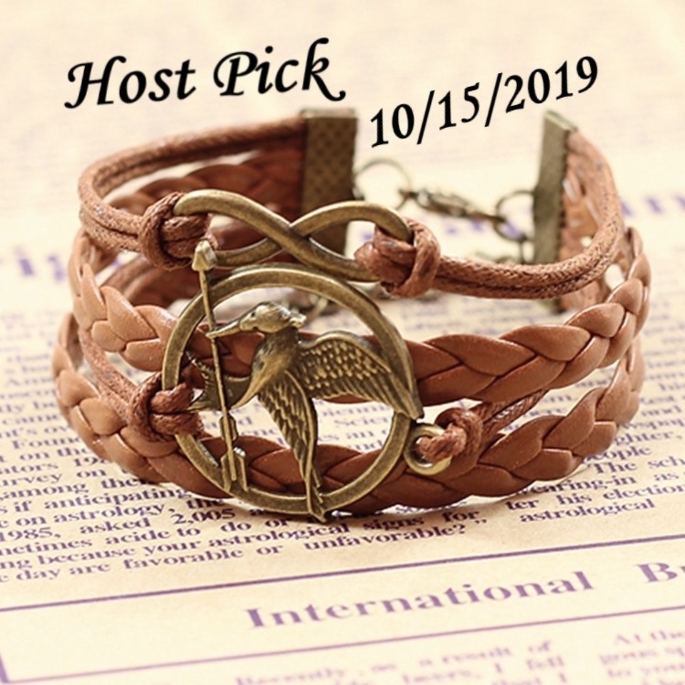 🎉HP🎉Hunger Games Leather Infinity Bracelet w/Box